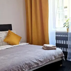 Prywatny W Centrum Miasta 3 Varsovia