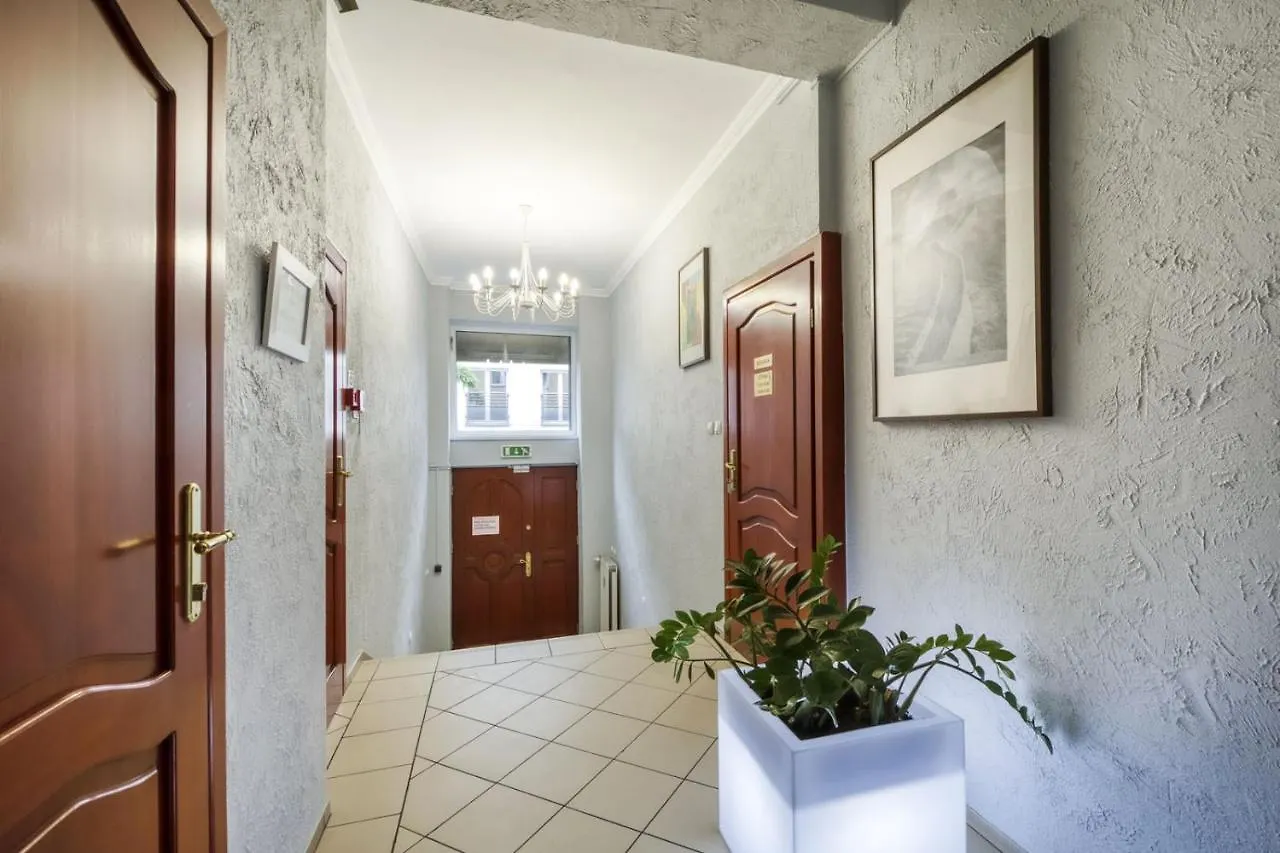 Hostel Krokodyl-Stara Praga Varsovia Polonia