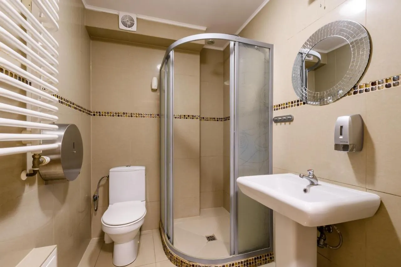 Noclegi Krokodyl-Stara Praga Varsovia Hostal